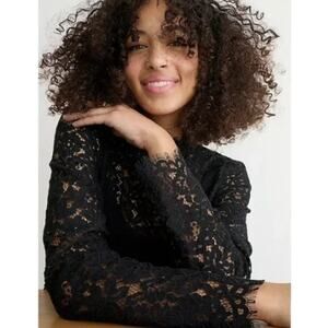 J.Crew Scalloped Lace Mockneck Top Black Size 2 NWOT